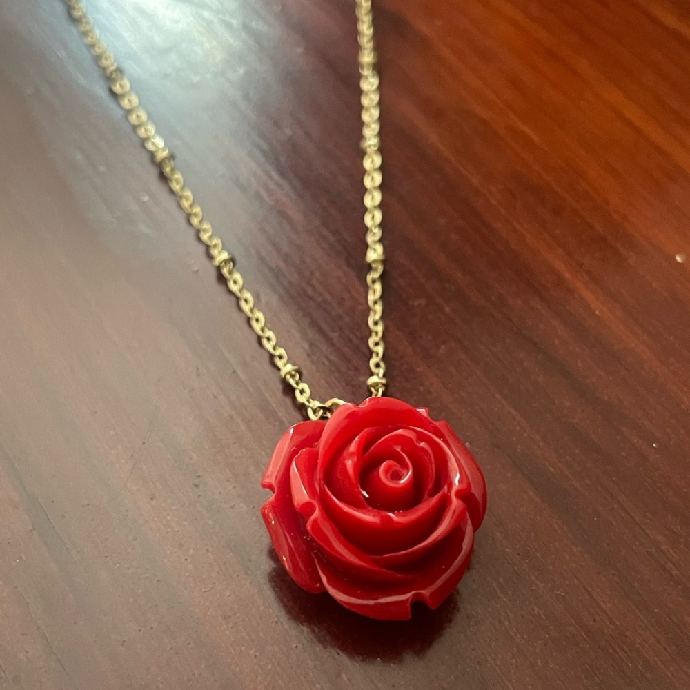 ModCloth Retro Rosie Statement Necklace